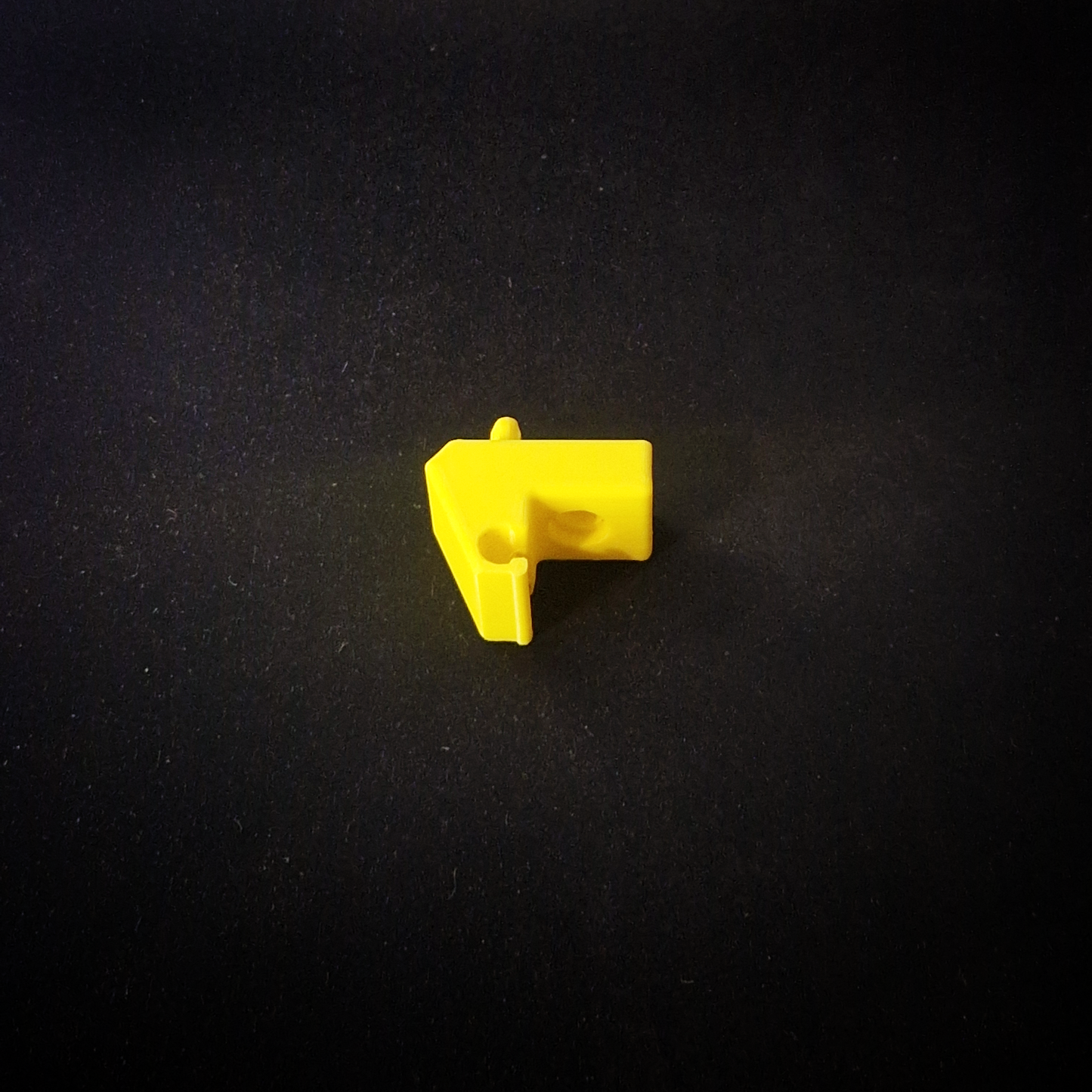 yellow fiat panda sun visor clip