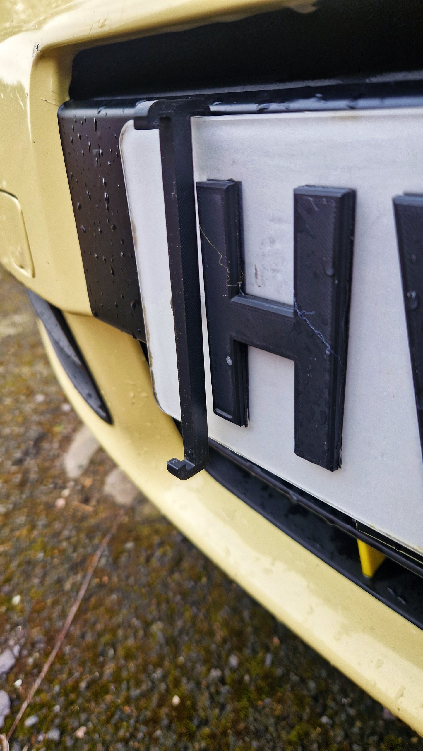 Show plate holders