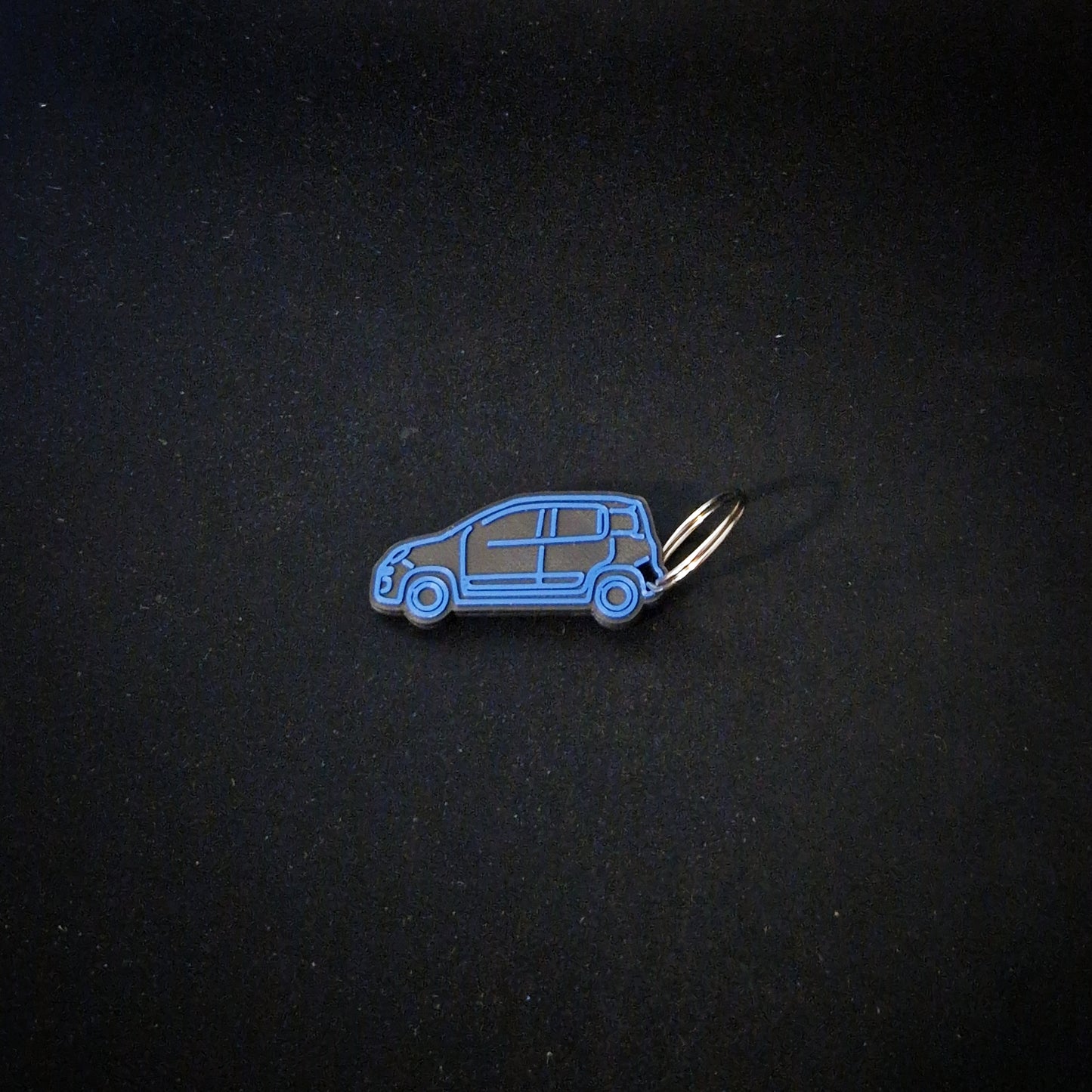 black and blue fiat panda keyring