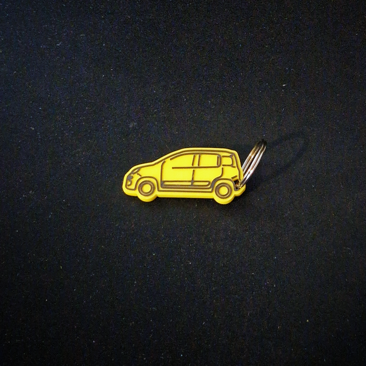 yellow and black fiat panda keyring