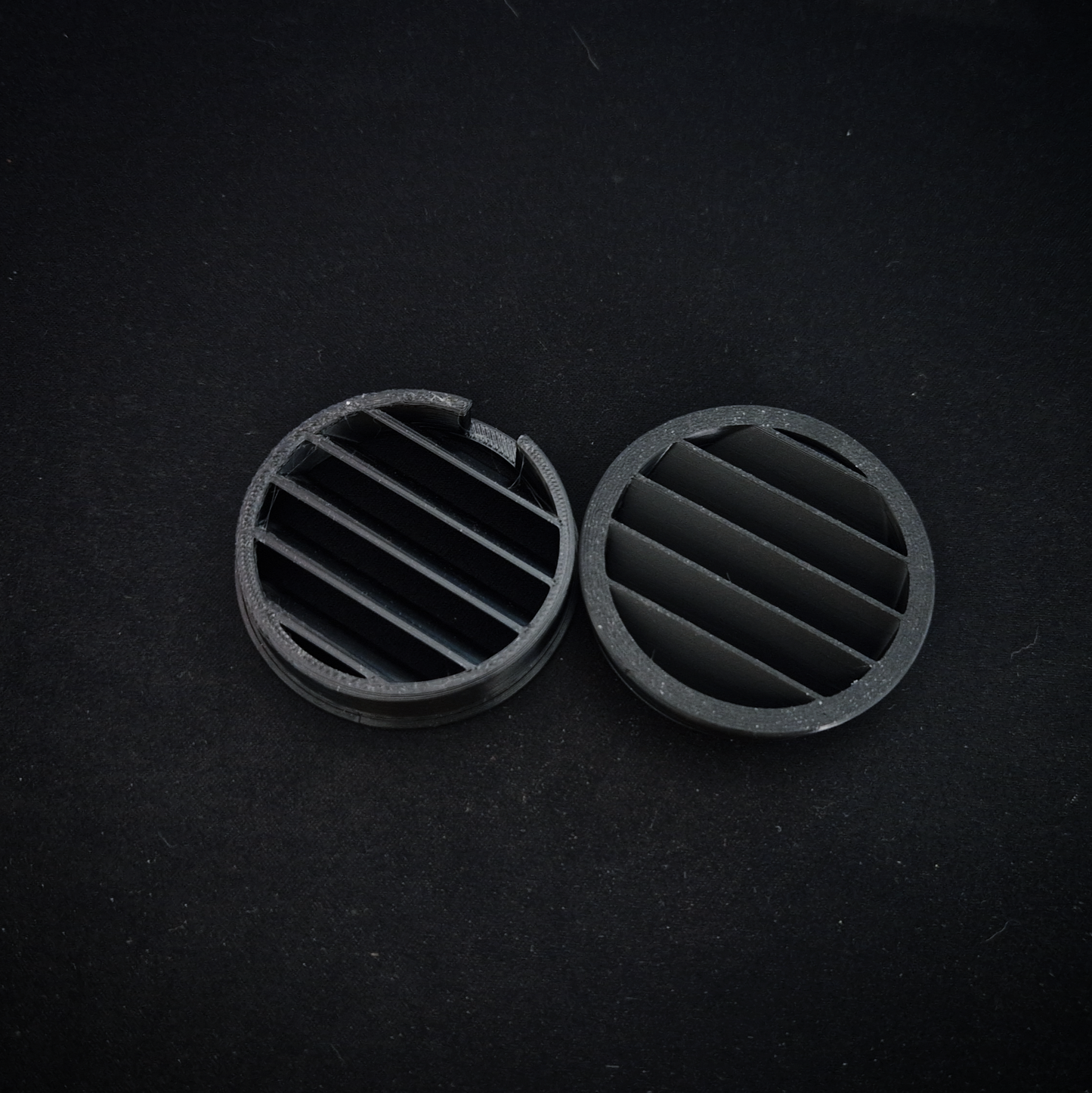 black fiat panda side air vents