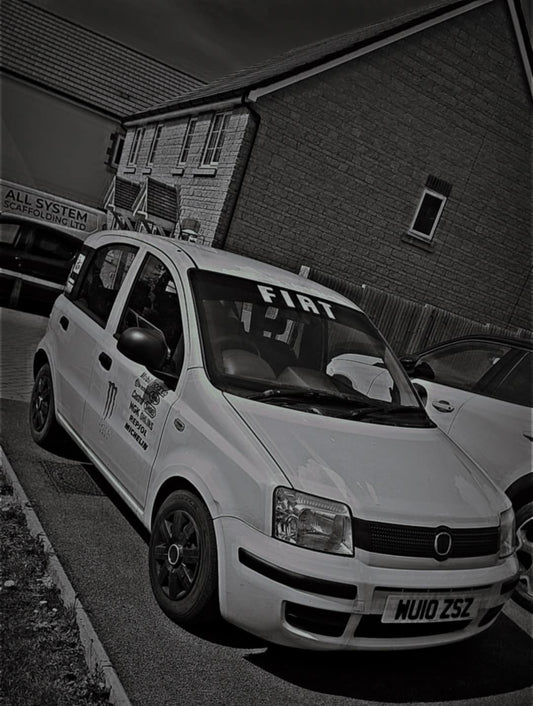 Sunstrip with 'FIAT' writing
