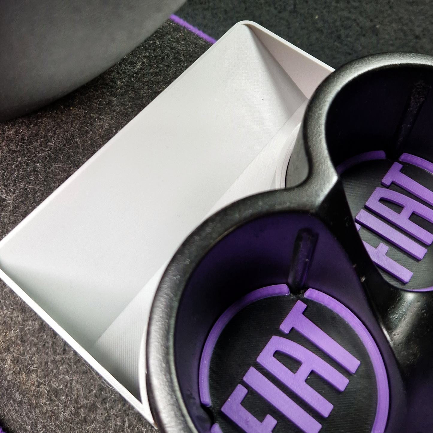 Fiat Panda Extended Tray for Phones