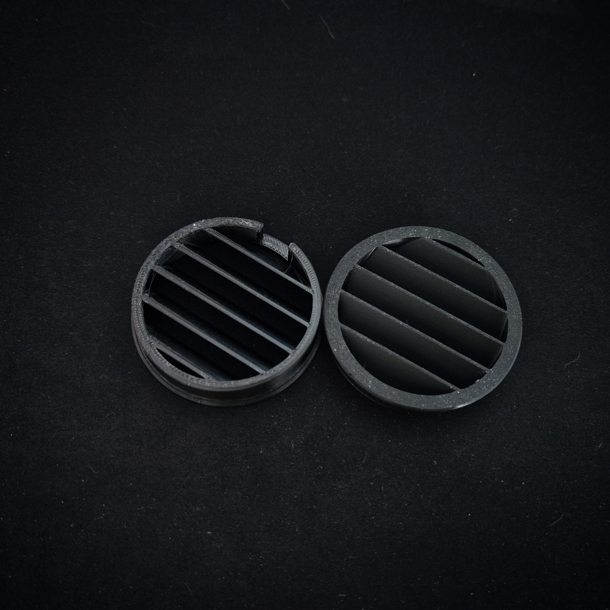 black fiat panda side air vents